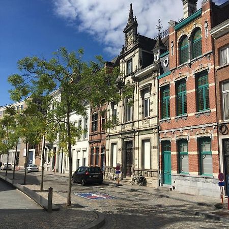 Lunatree Mechelen Buitenkant foto
